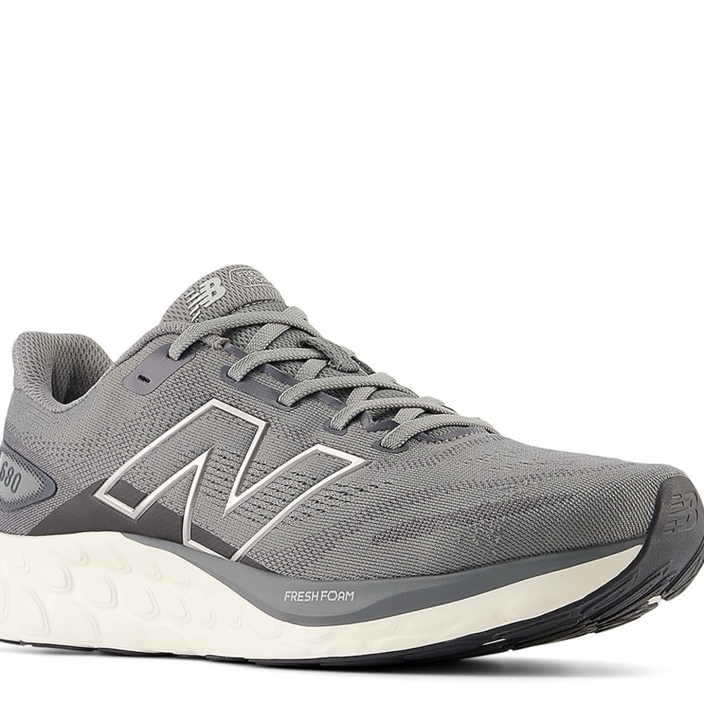 New Balance Fresh Foam 680 sneakers - Extra Wide Only